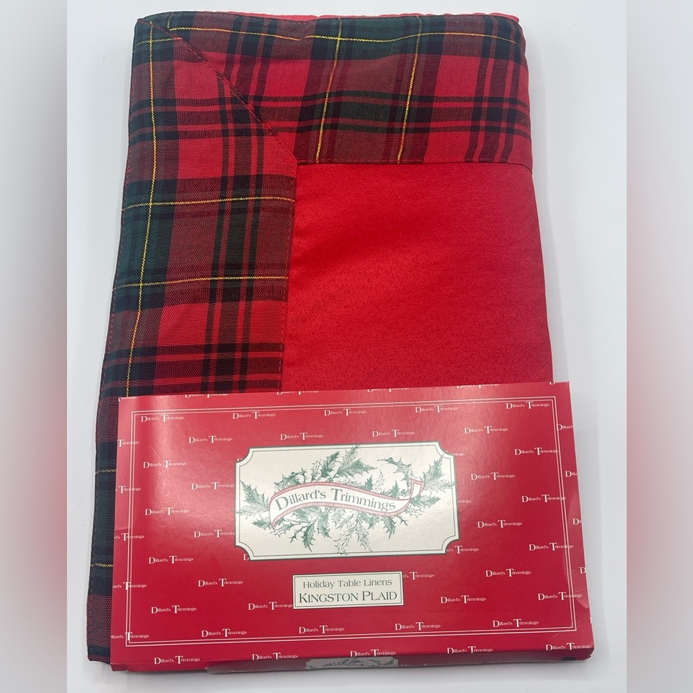 Festive Plaid Red Table Linens by Dillard's Trimmings
